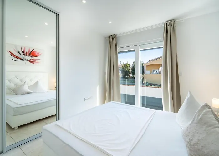 Appartamento Beautiful In Bibinje